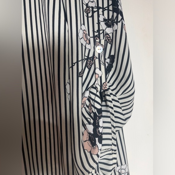 Black Rainn Plus Size y2k 3/4th button back long sleeve tunic top size 3x - Picture 2 of 9